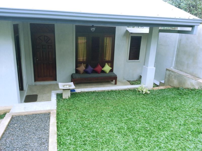 Ash Bungalow romantic accommodation Kandy