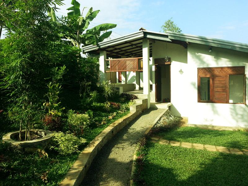 White Bungalow Kandy accommodation with garden view